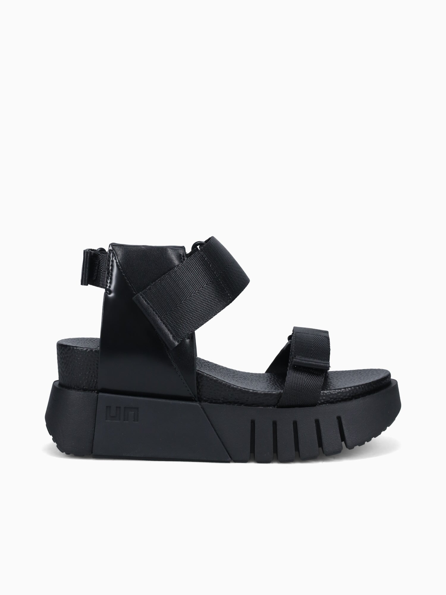 Delta Run Blk Black / 35 / M