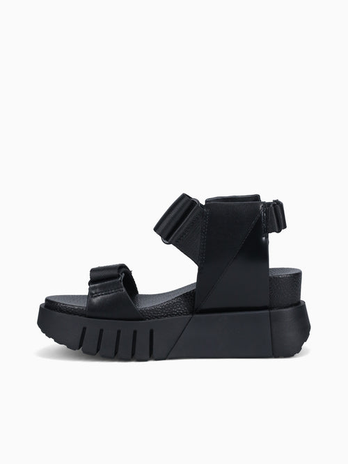 Delta Run Blk Black / 35 / M