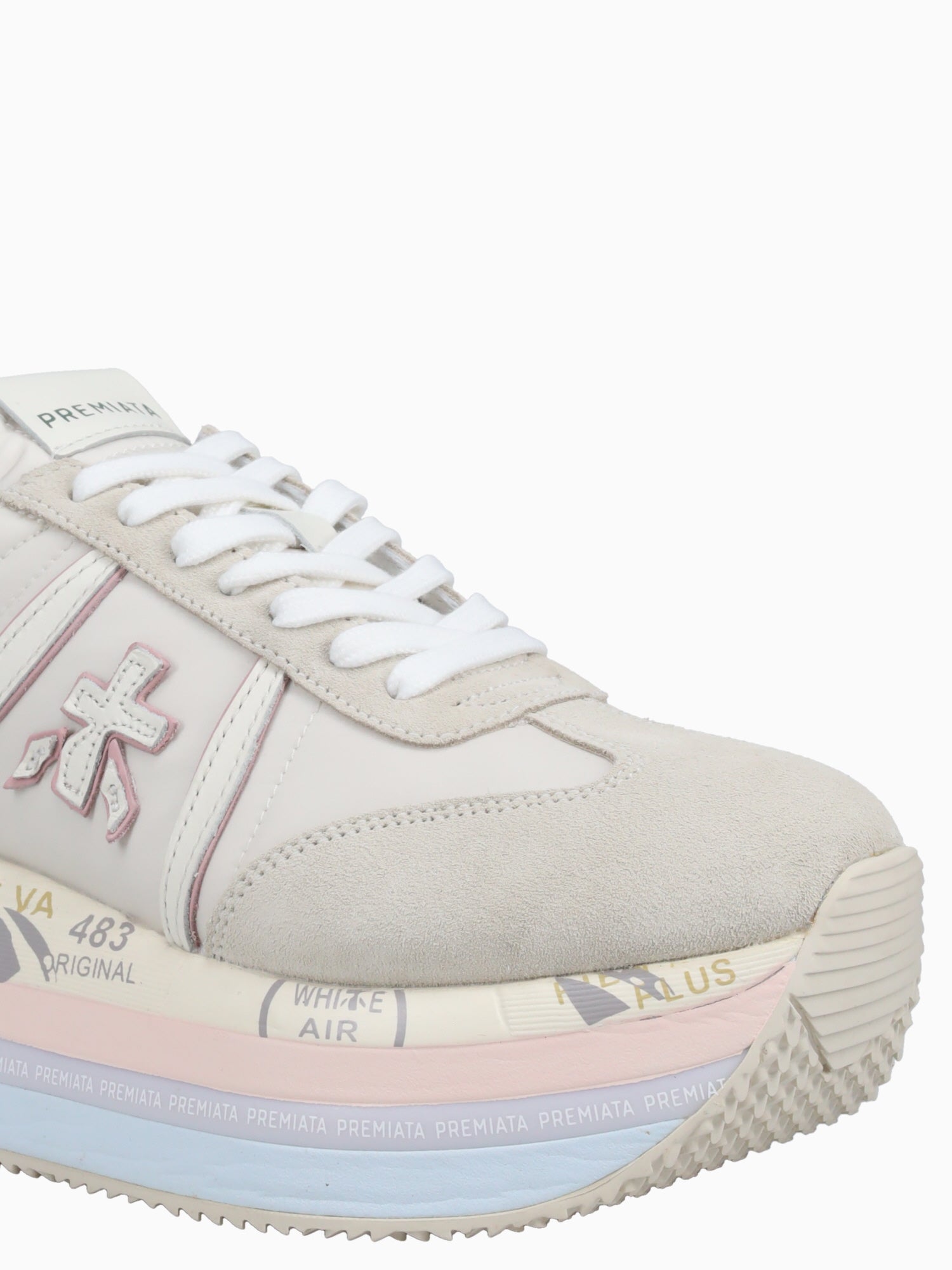 Beth Beige Beige / 36 / M