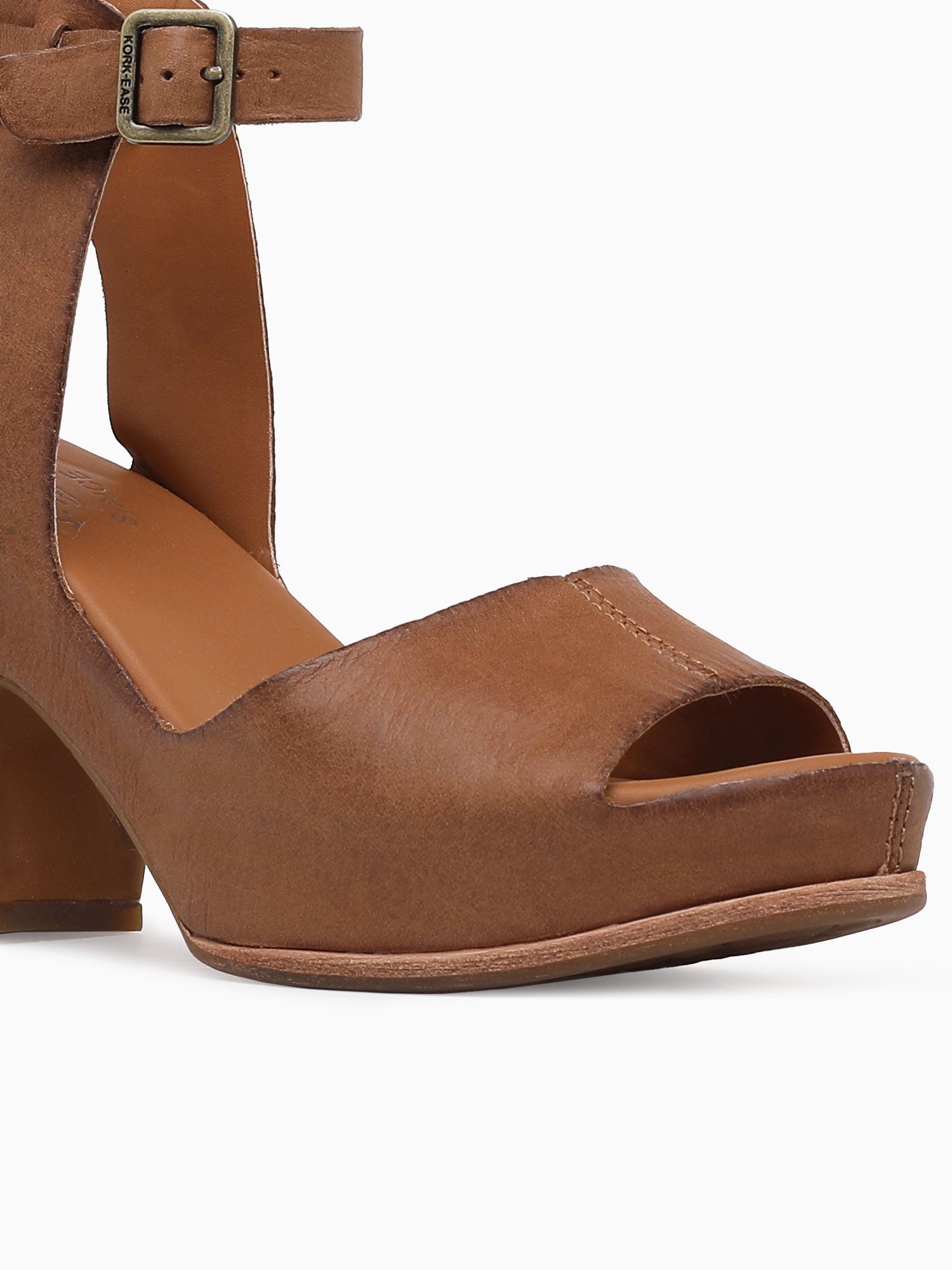Stasia Brown Terra Brown / 6 / M