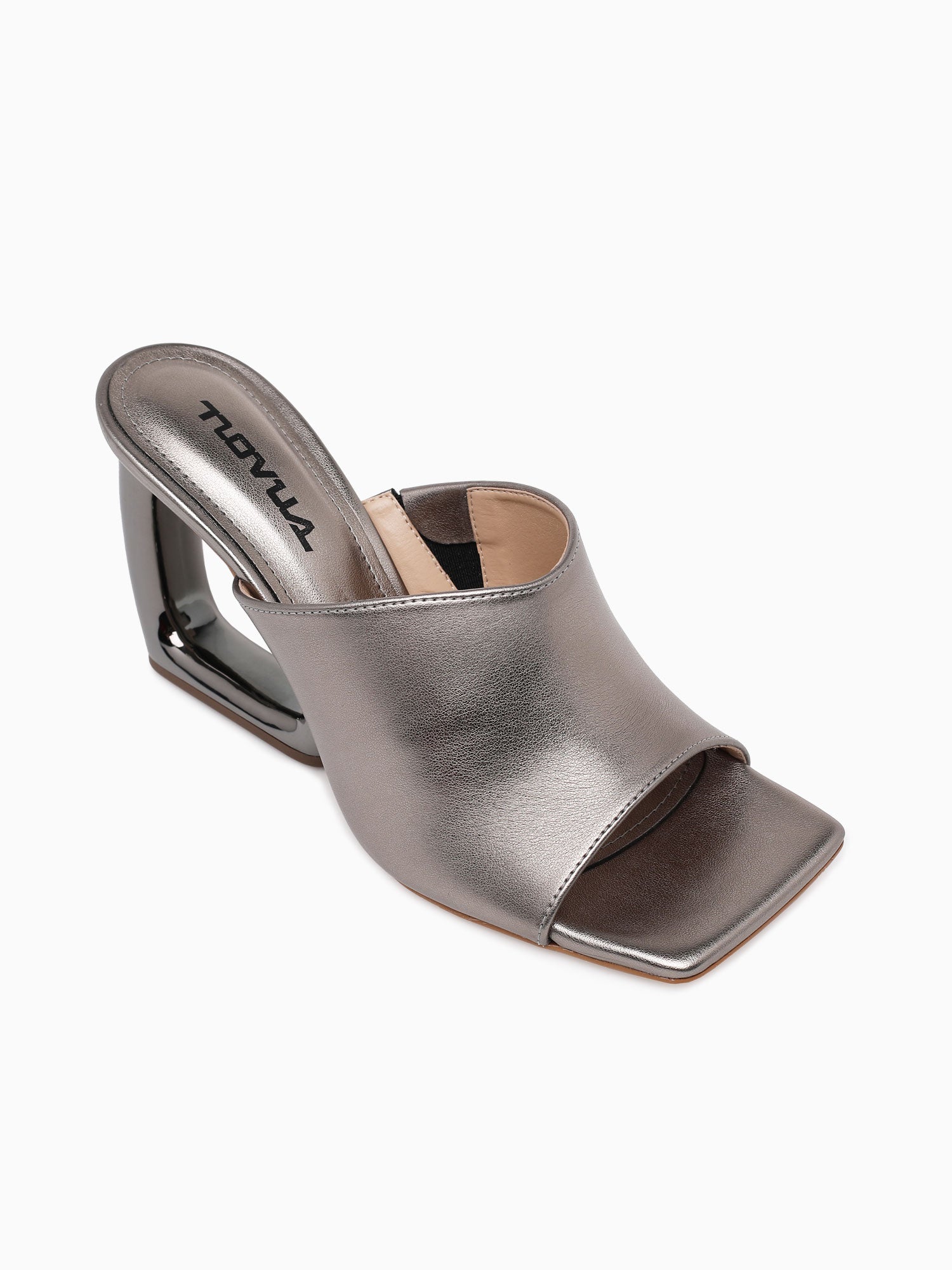 Lara Pewter Napa Black / 5 / M