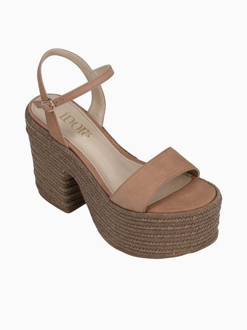 Layla Amendoa Nobuck Leather Tan / 5 / M