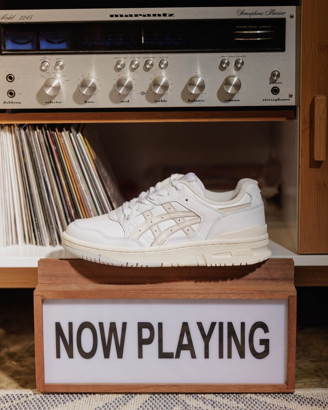 Ex89 White Beige leather