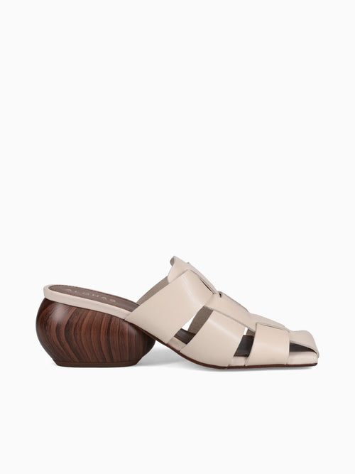 Ruby Cream Leather Beige / 36 / M