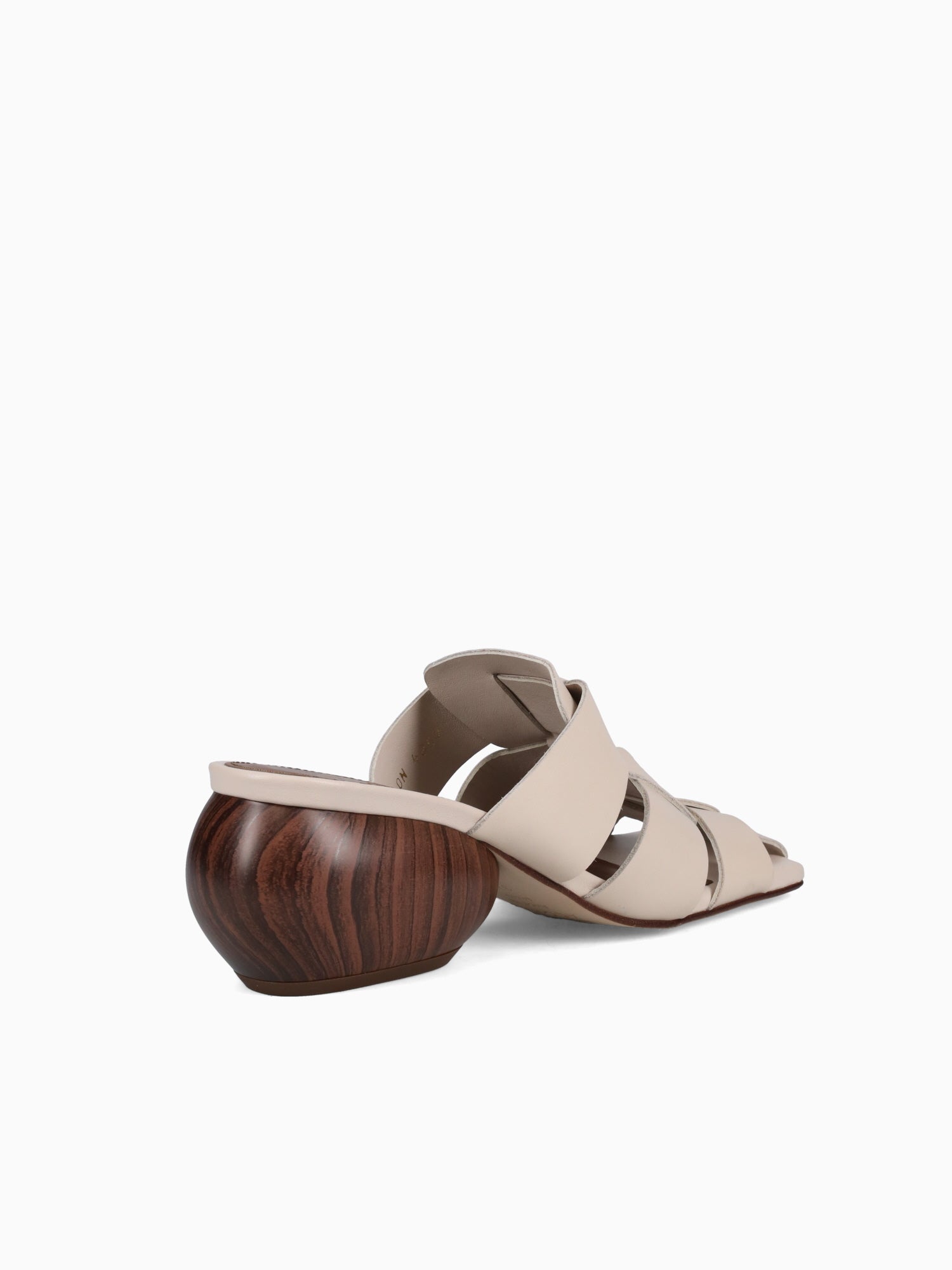 Ruby Cream Leather Beige / 36 / M