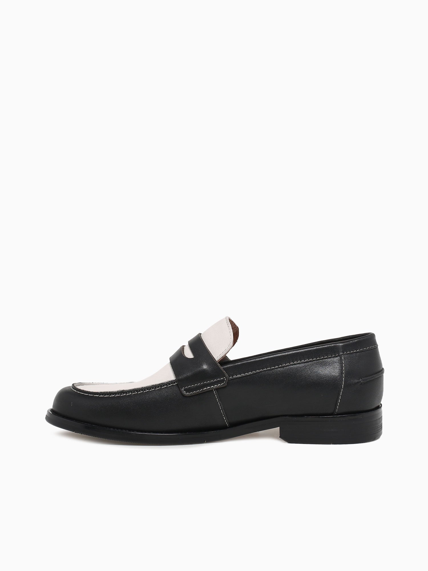 Brendan Black White calf leather Black White / 7 / M