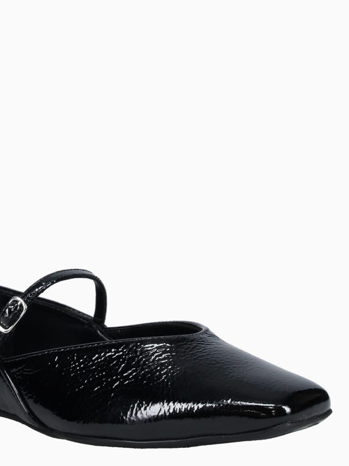 Ferazia Black Leather Black / 5 / M