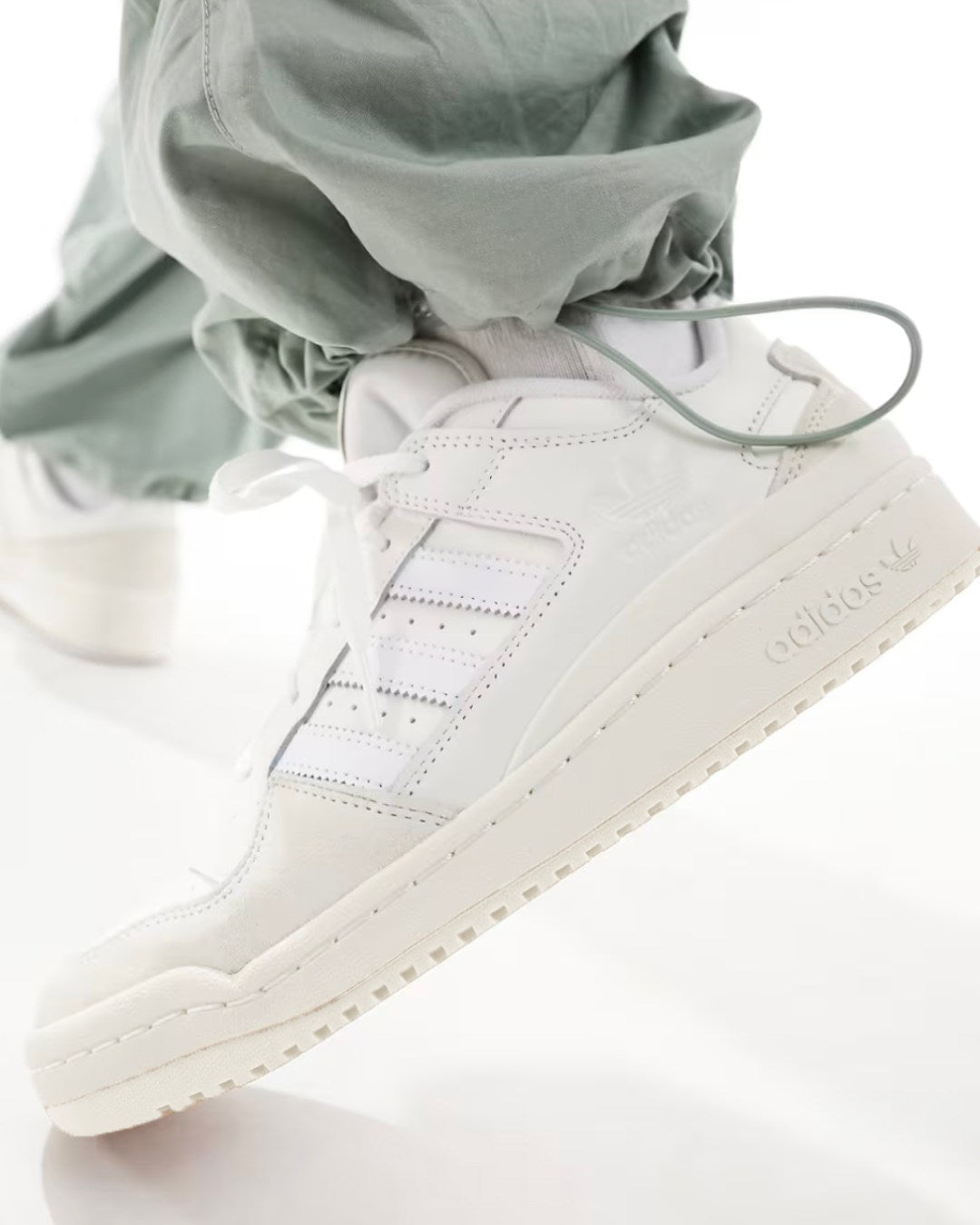 Forum Low White Grey leather