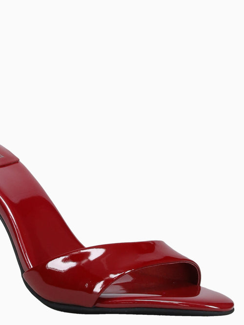 Cesoire Red Patent Red / 5 / M