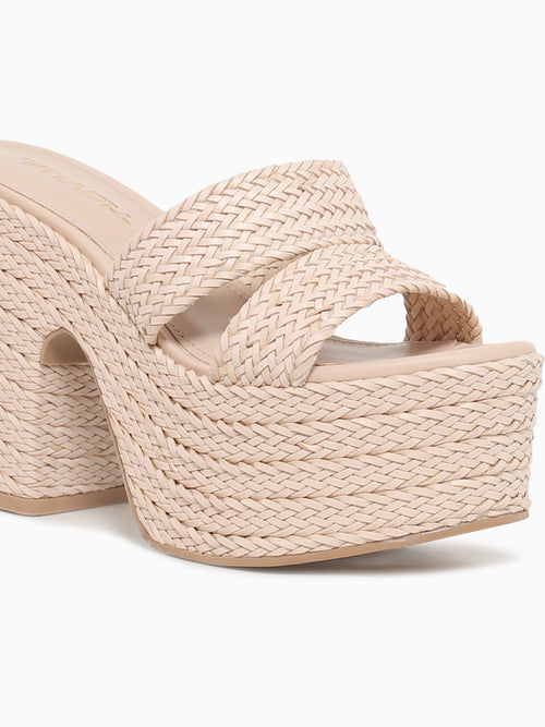 Bonita Toast Almond Waeve Off White / 5 / M