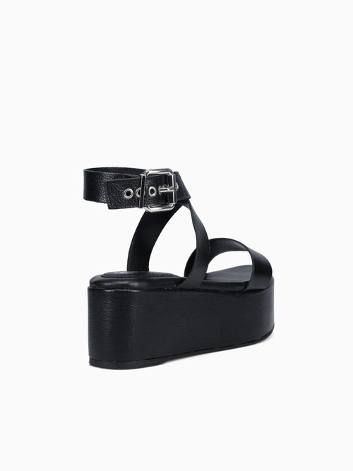 Linda Lu Black Floter Leather Black / 5 / M