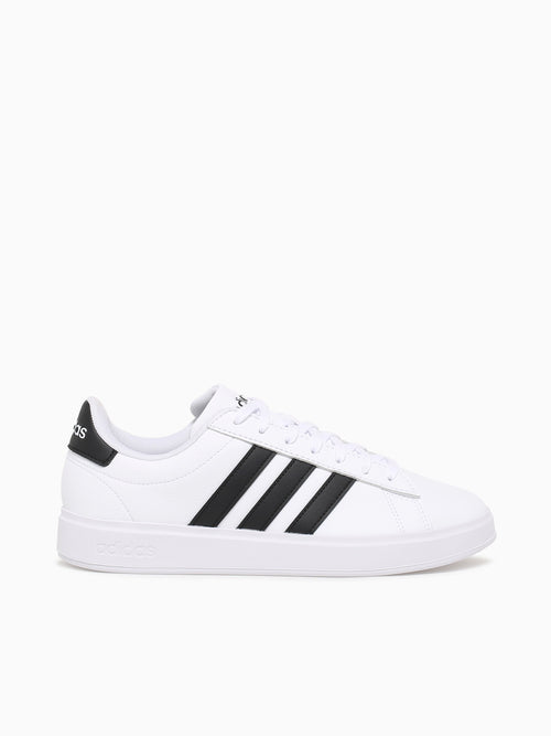 Grand Court White Black White / 7 / M