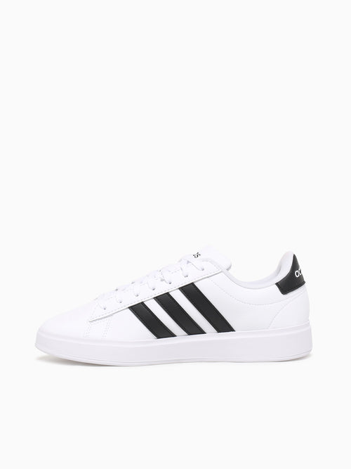 Grand Court White Black White / 7 / M