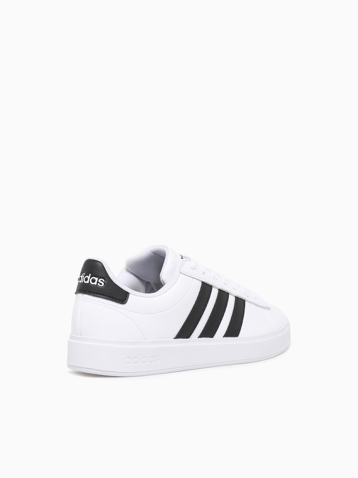 Grand Court White Black White / 7 / M