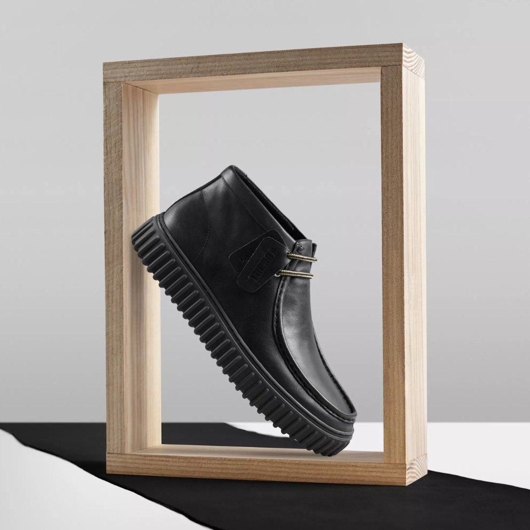 Torhill Hi Black Leather