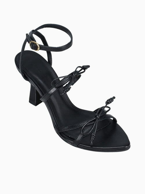 Malia Black Leather Black / 5 / M