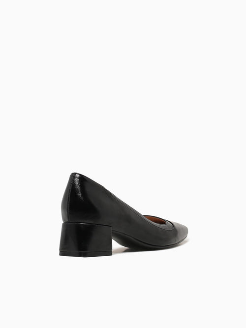 Huntley Black Black / 5 / M