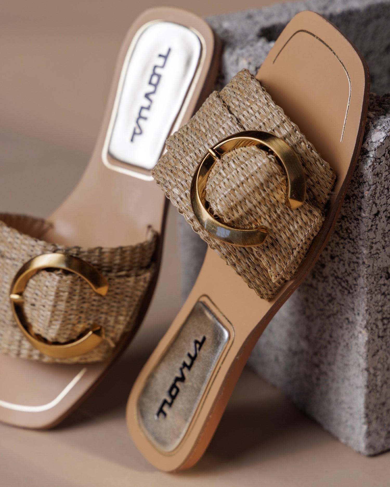 Isabelly Beige Raffia
