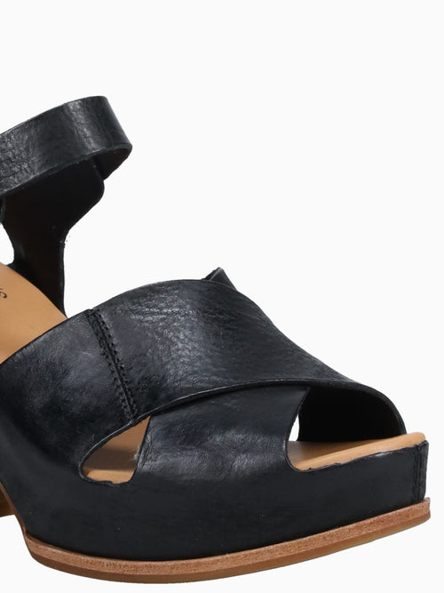 San Isabel Black Full Grain Leather Black / 5 / M