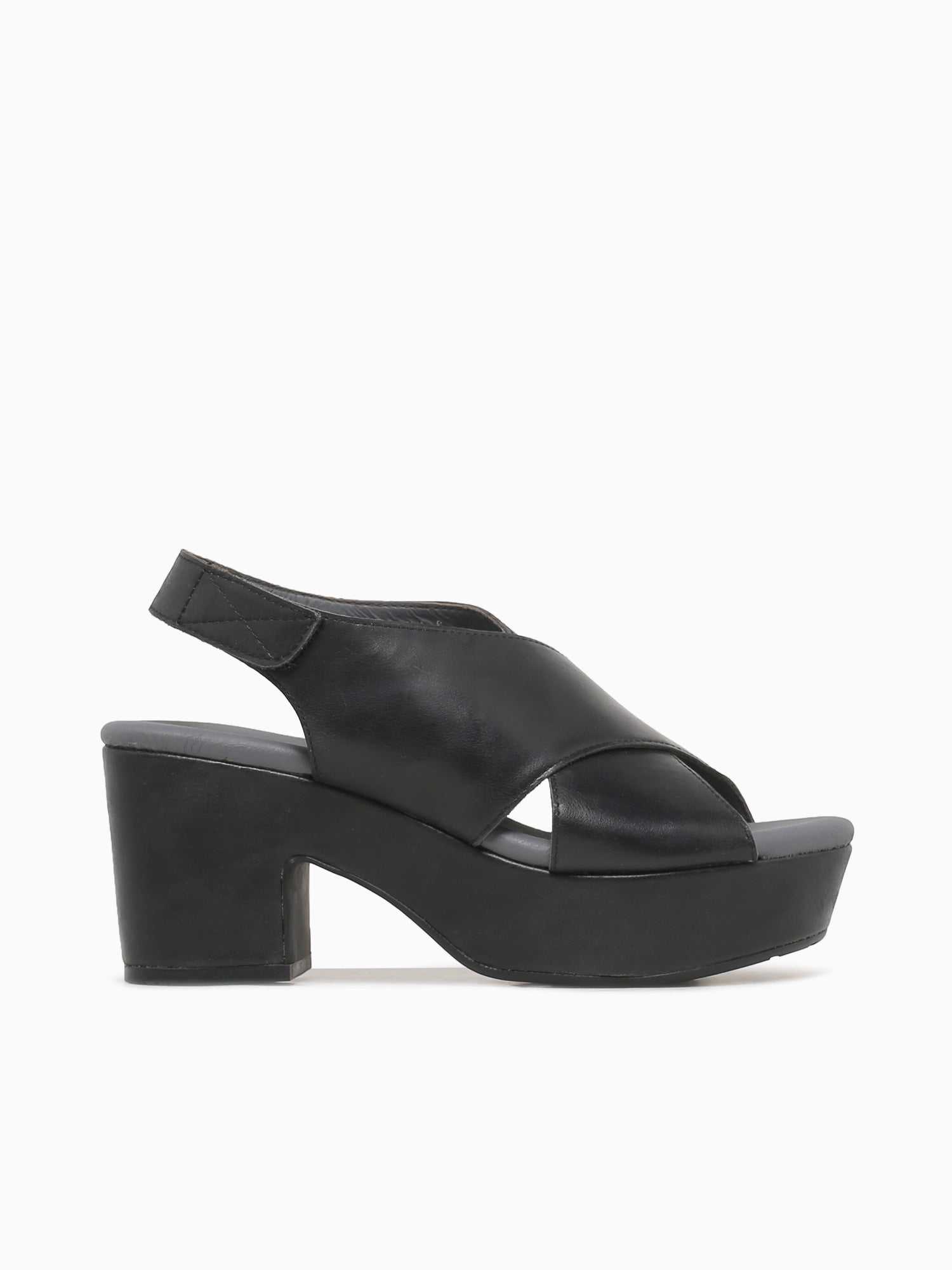 Glendera Black Leather Black / 6 / M