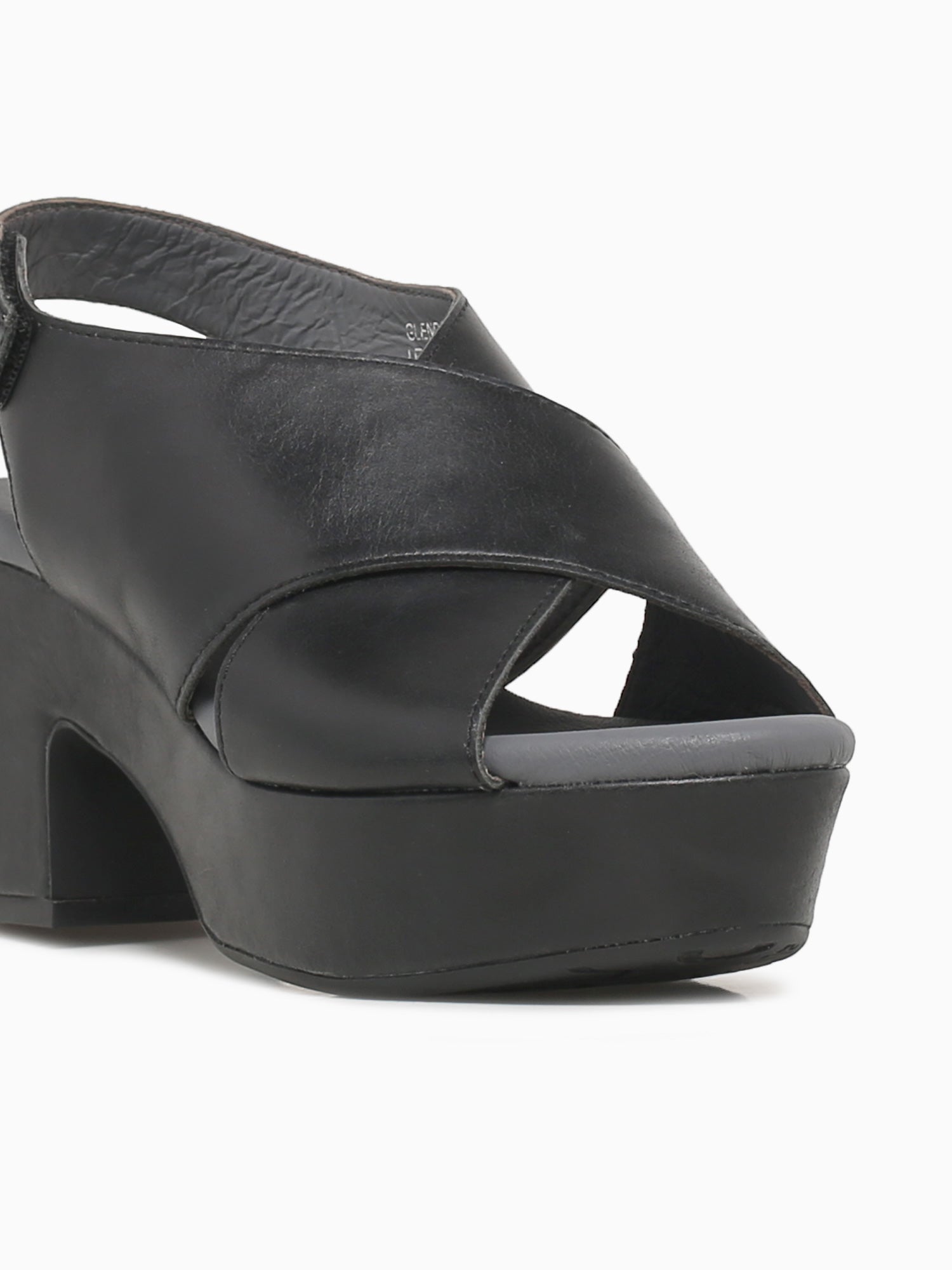 Glendera Black Leather Black / 6 / M