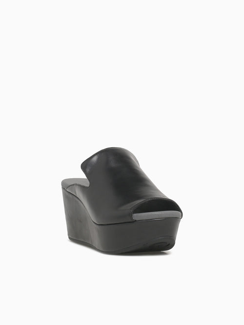 Whisper Black Leather Black / 6 / M