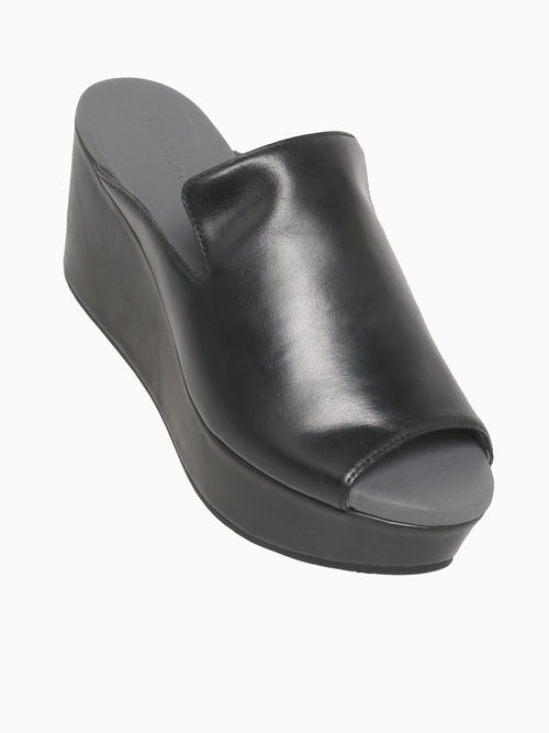 Whisper Black Leather Black / 6 / M