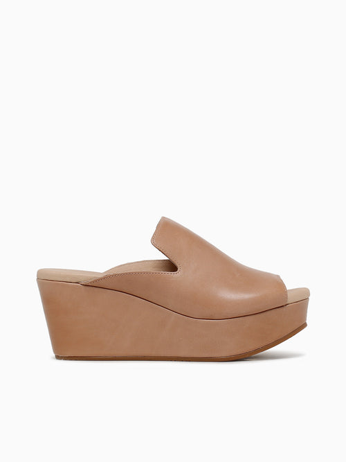 Whisper Sand Leather Tan / 6 / M