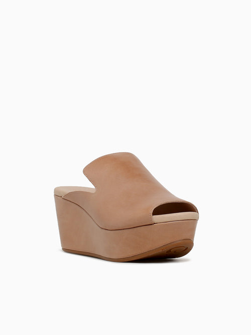 Whisper Sand Leather Tan / 6 / M