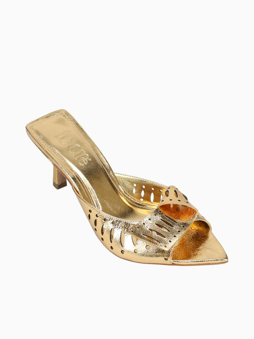 Saga Gold Metal Gold / 5 / M