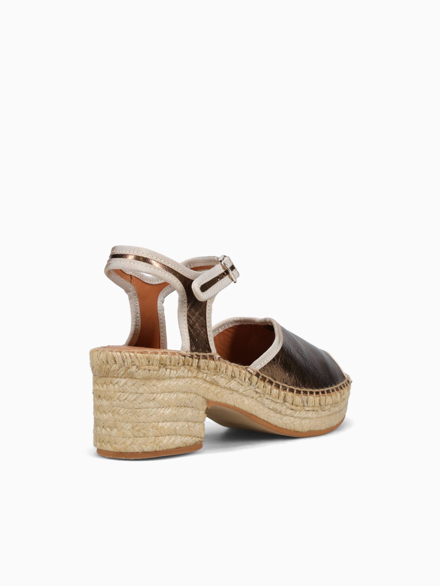 Var Deserto Medium Brown / 36 / M