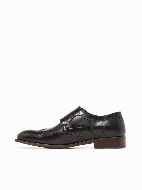 Marcus Black Brushed Calf Leather Black / 7 / M
