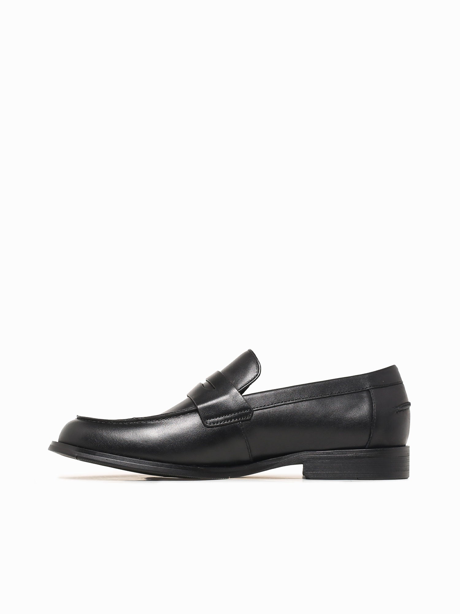 Gaio Black Soft Calf Lether Black / 7 / M