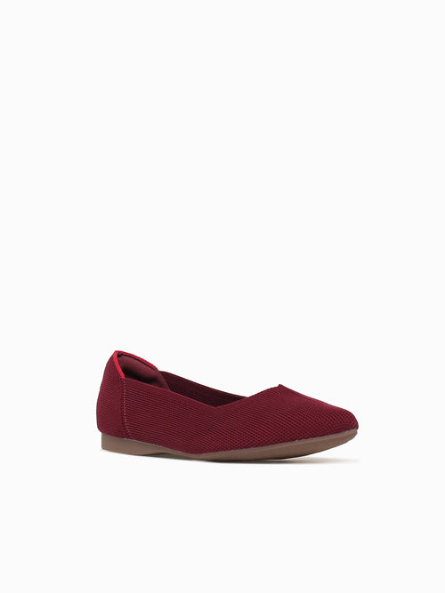 Melania Burgundy Flyknit Wine / 5 / M