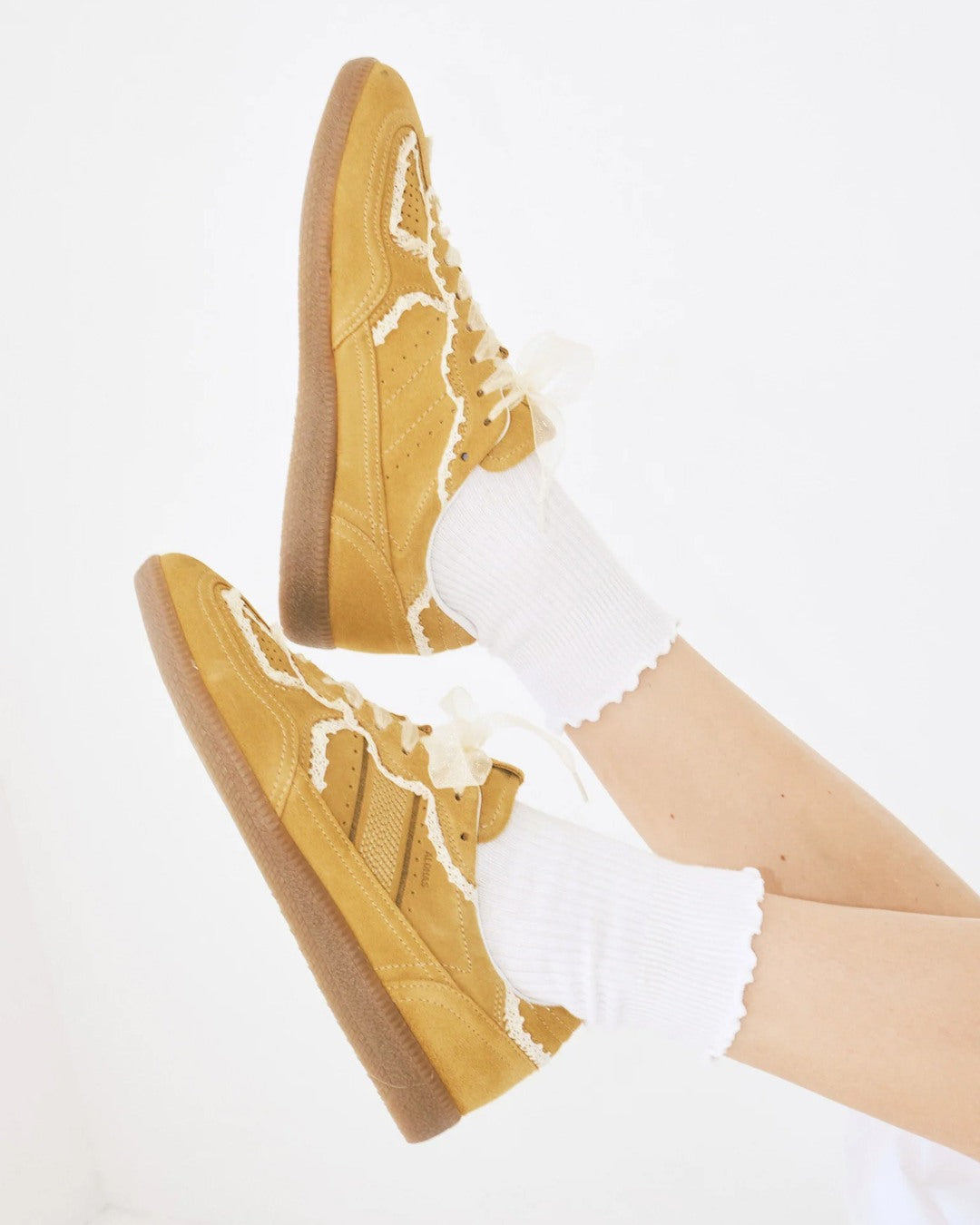 Tb.490 Crochet Honey Suede
