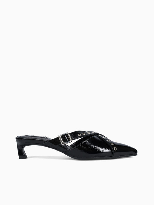 Zyra Black Leather Black / 36 / M