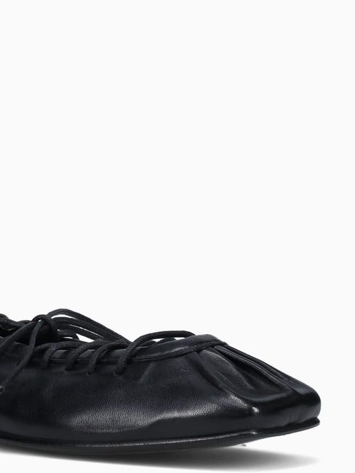 Aureline Black Leather Black / 36 / M