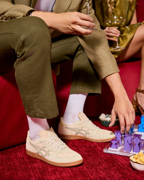 Skyhand Og Marzipan Suede