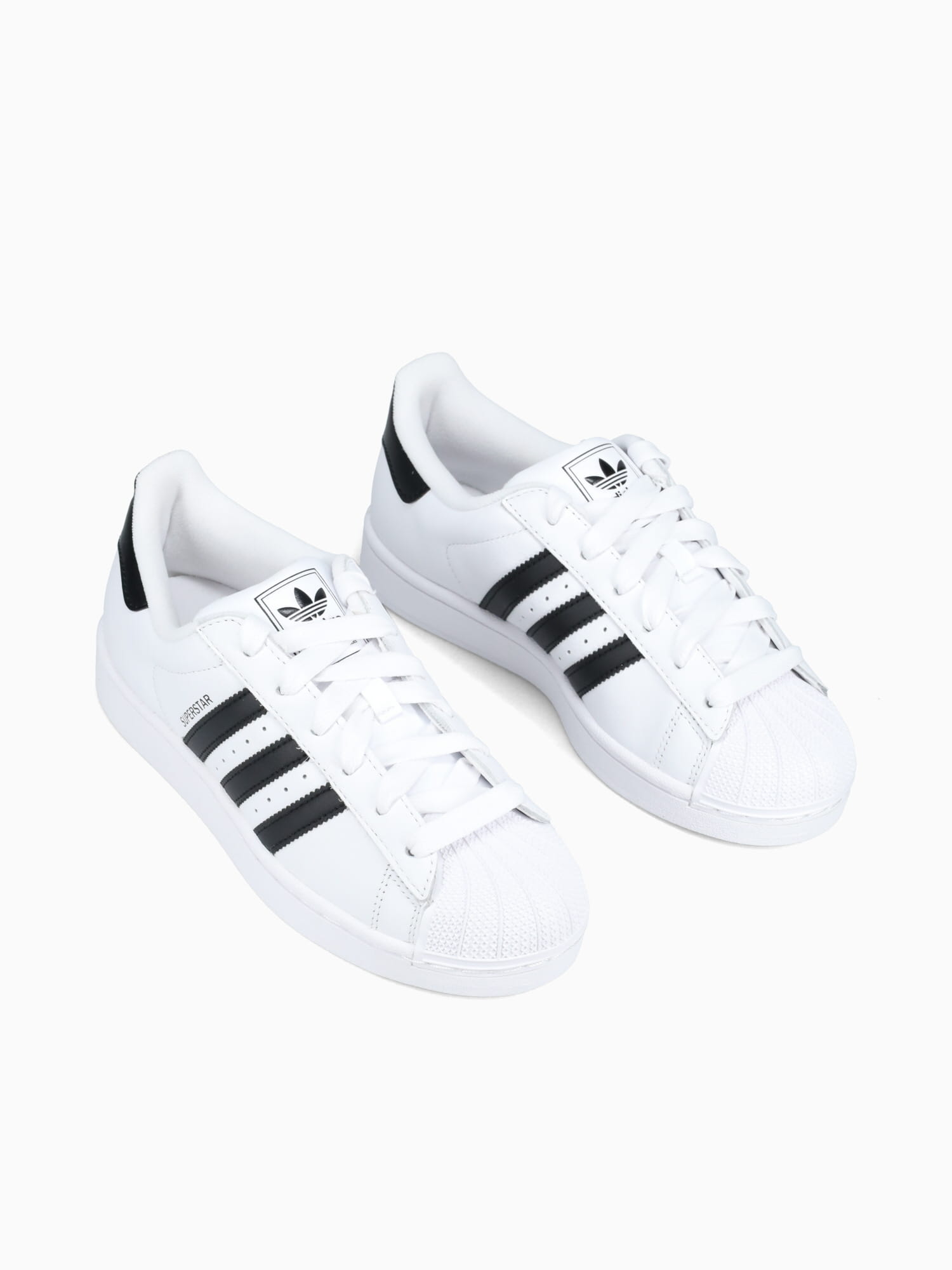Super Star White Black leather White / 4 / M