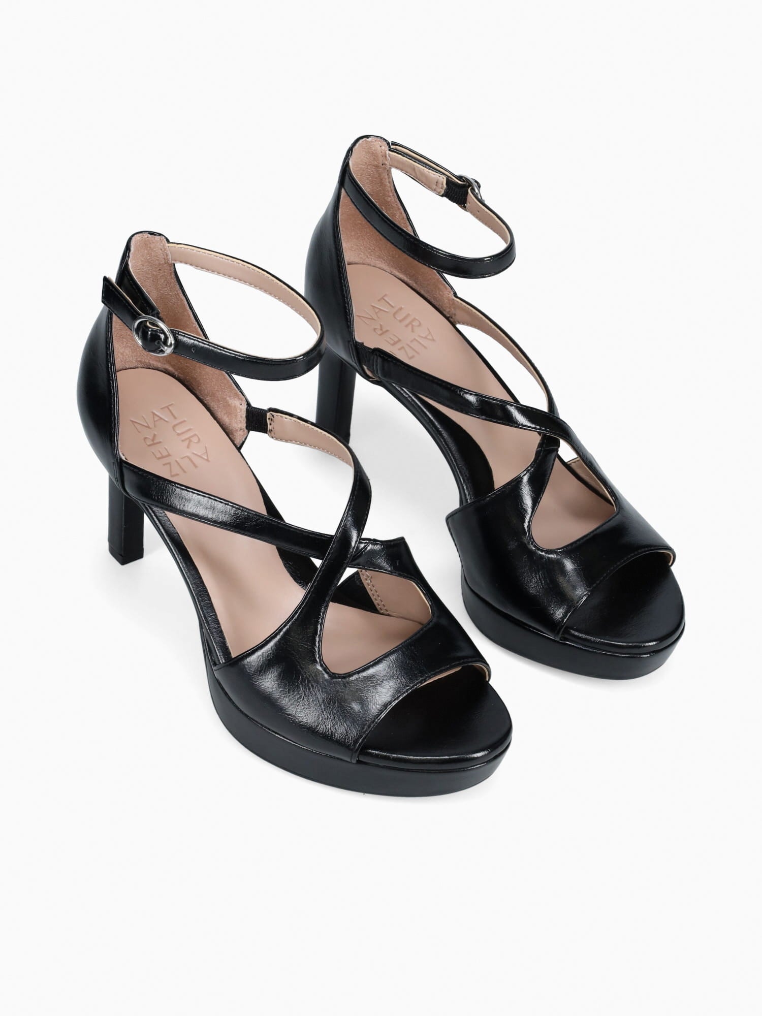 Alicia Black Black / 5 / M