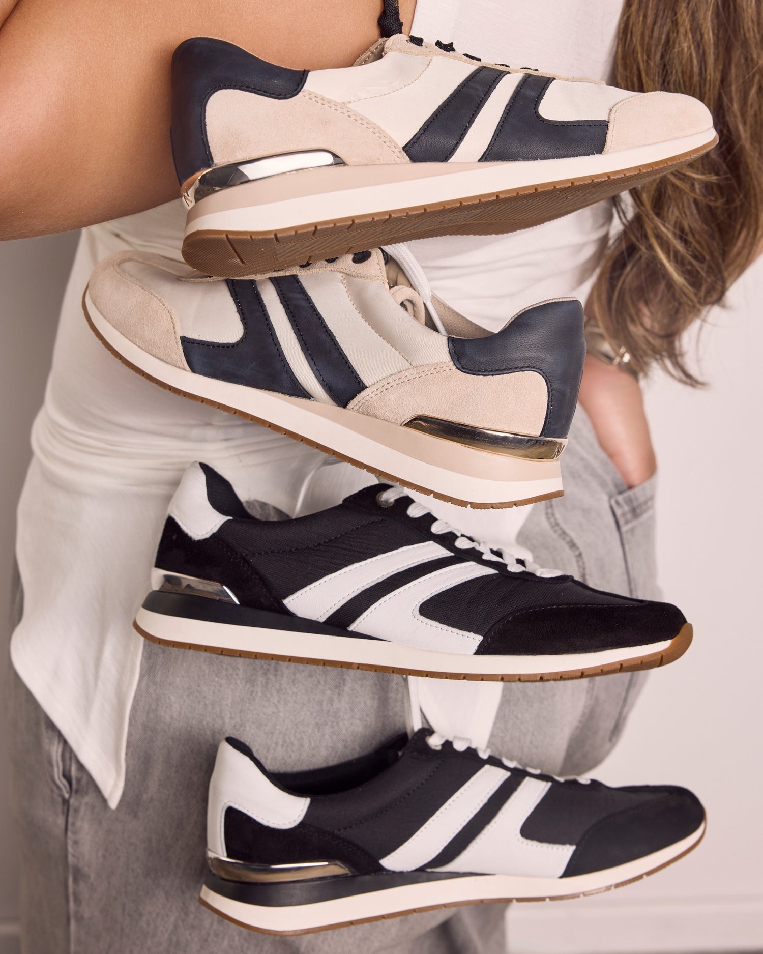 Lorena Black White leather