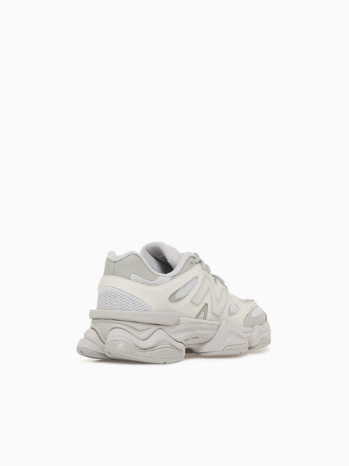 9060 Raincloud Concrete Grey / 4 / M