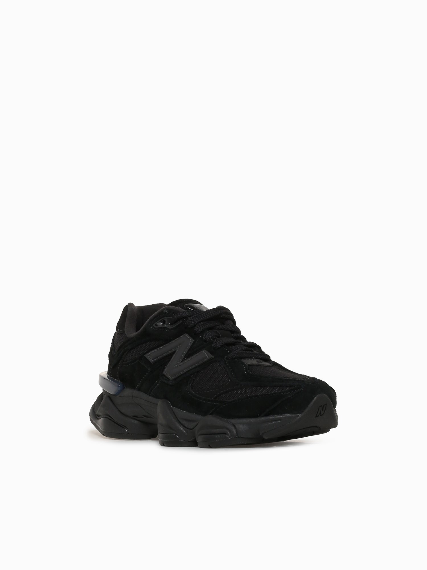 9060 Triple Black Suede Black / 4 / M