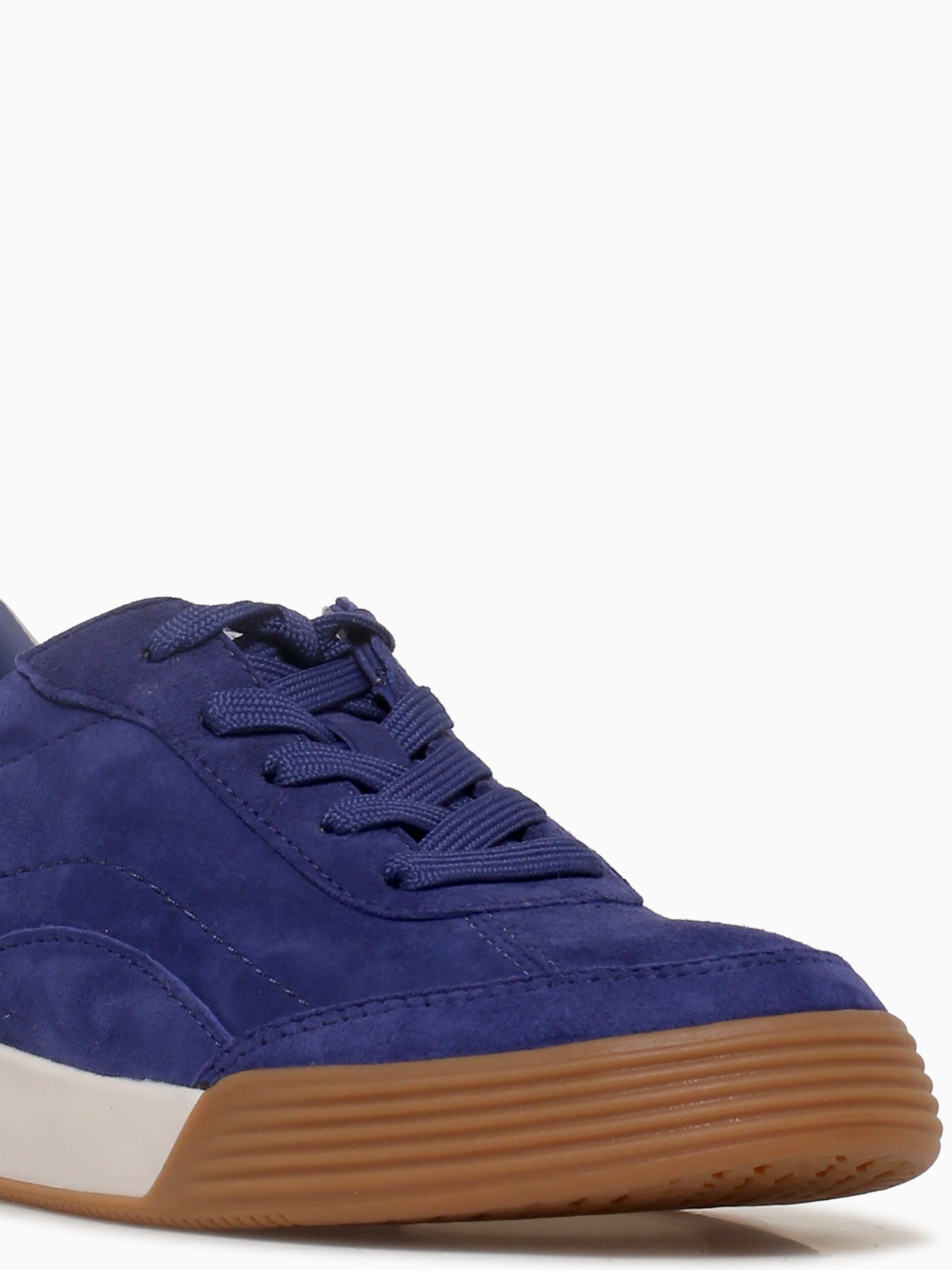Cami Future Dusk Suede Leather Medium Blue / 5 / M