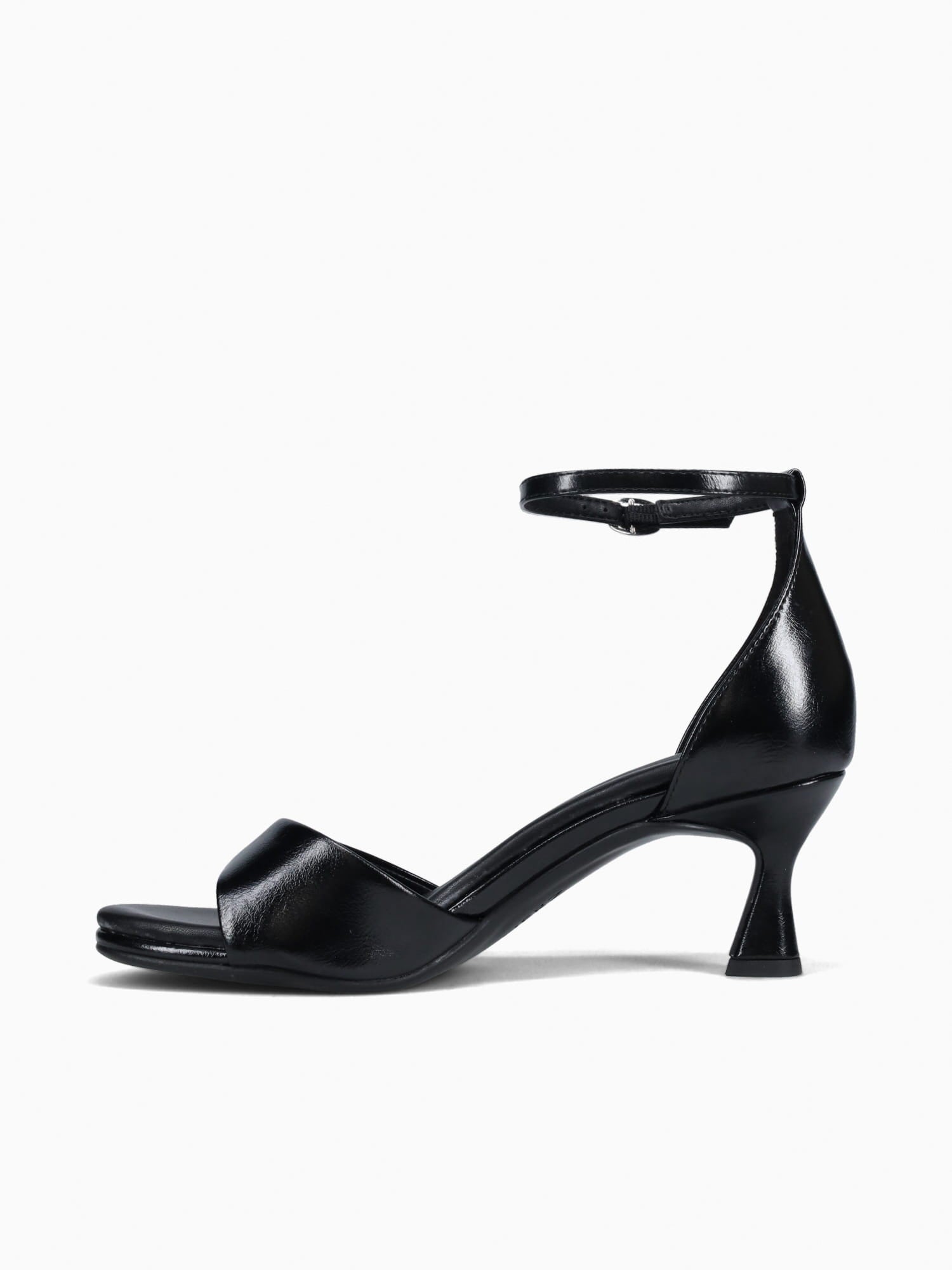 Jules Black Black / 5 / M