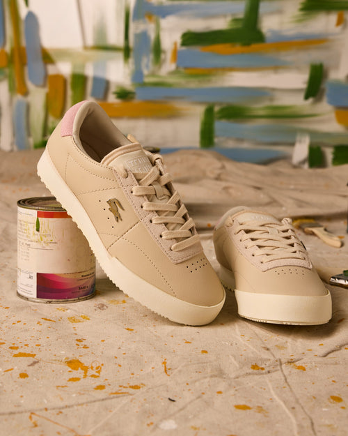 Aura Off Wht Lt pnk leather