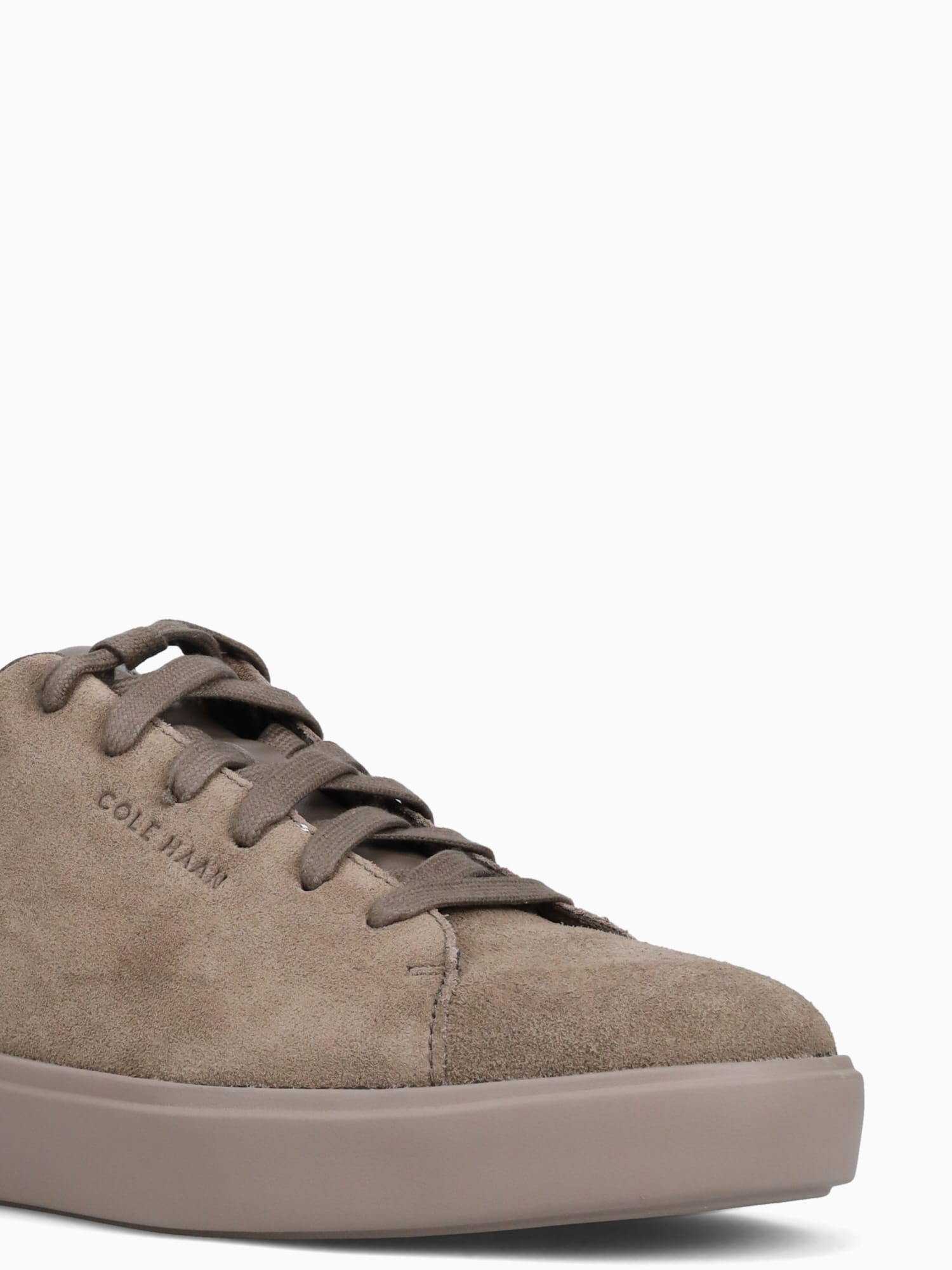 Grand Crosscourt Traveler Sneaker Brown Brown / 7 / M
