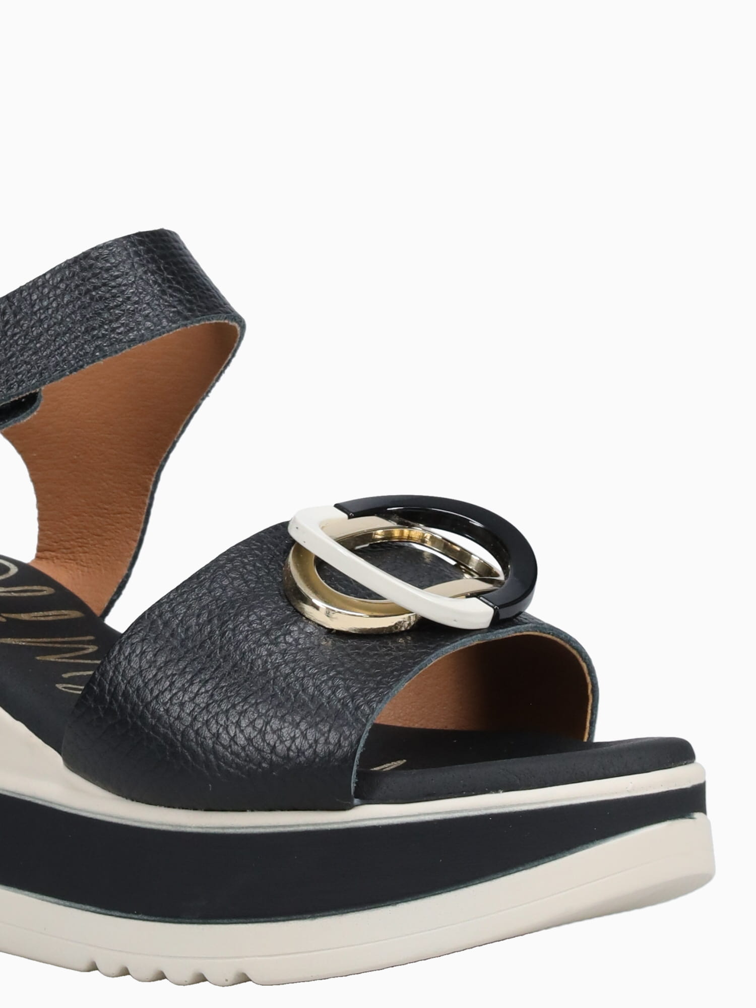 5764 Negro Black / 36 / M
