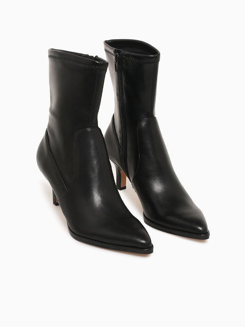 Amara Black Leather Black / 6 / M