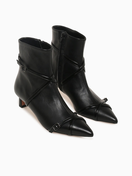 596 Nero Leather Black / 36 / M